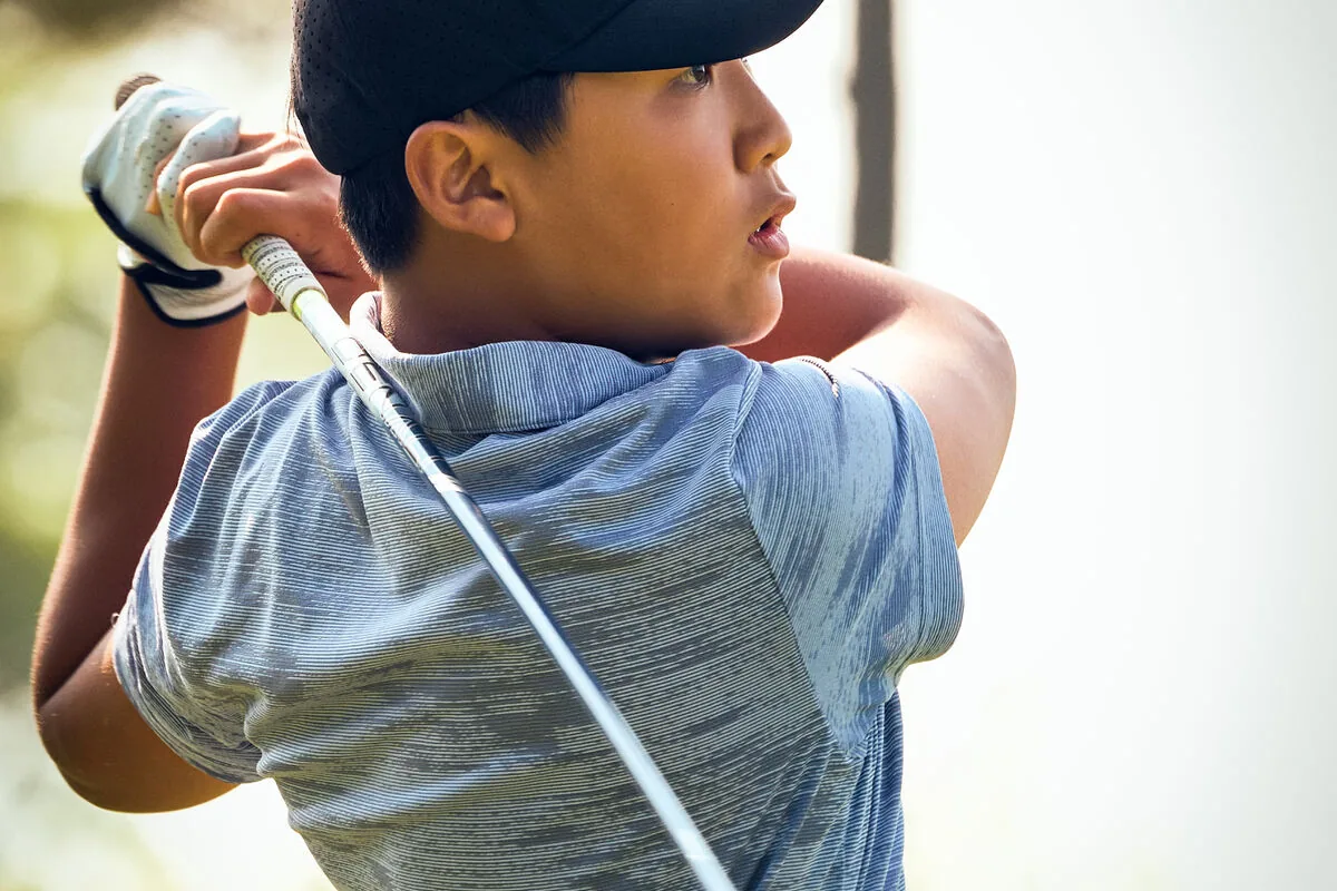 Junior golfer training at Leaders Golf Academy